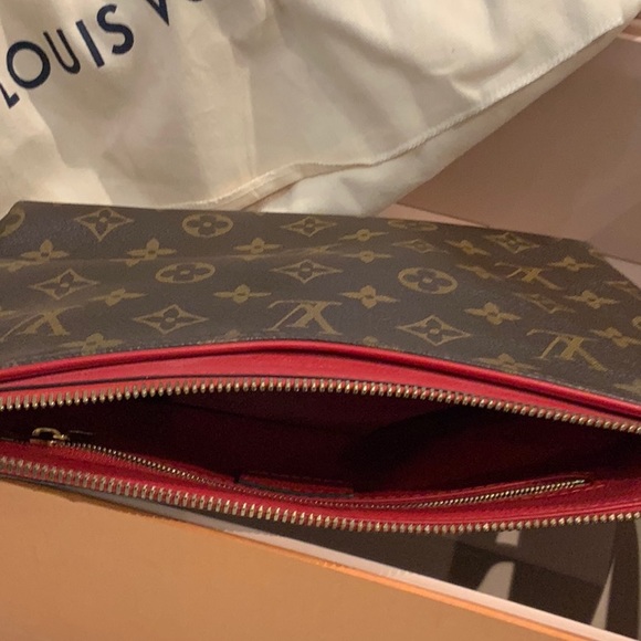 Louis Vuitton pouchette - Picture 9 of 9